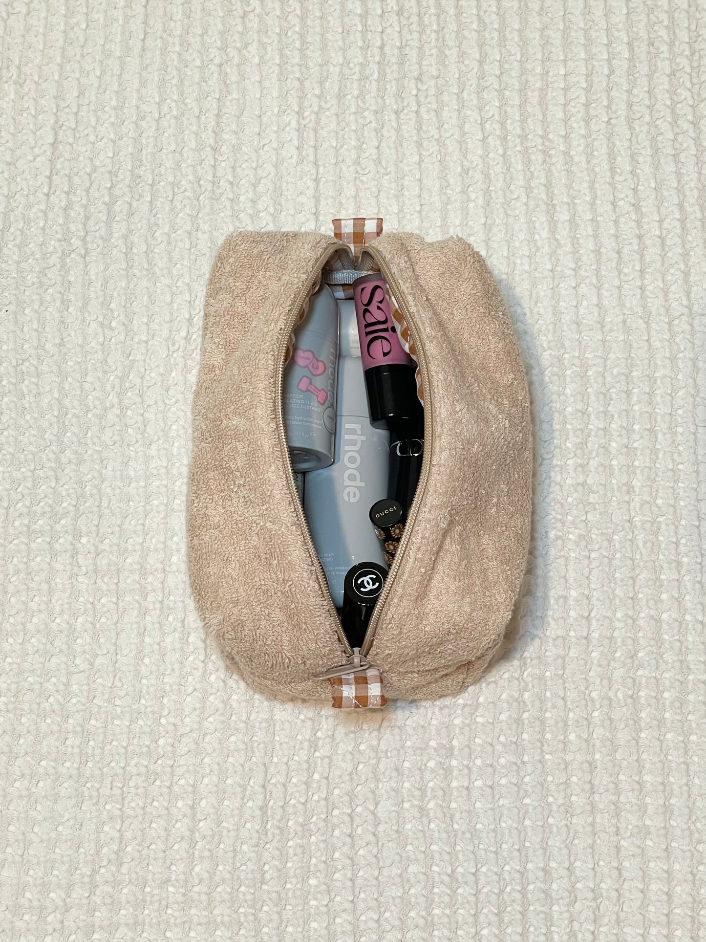 Teddy towel makeup bag