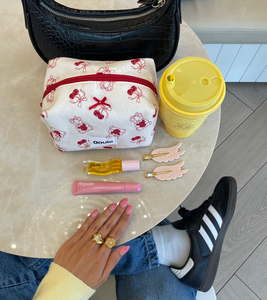 Teddy Bears Loves Strawberry Makeup Bag