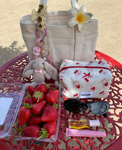Teddy Bears Loves Strawberry Makeup Bag