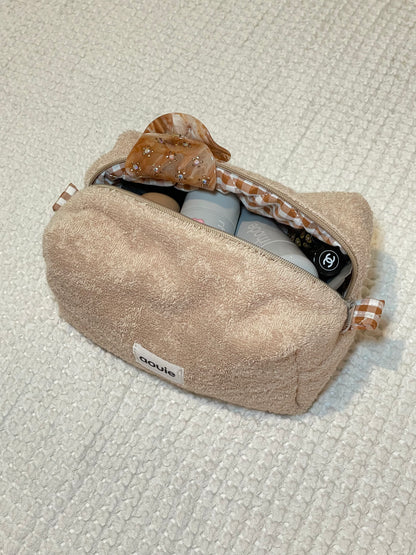 Teddy towel makeup bag