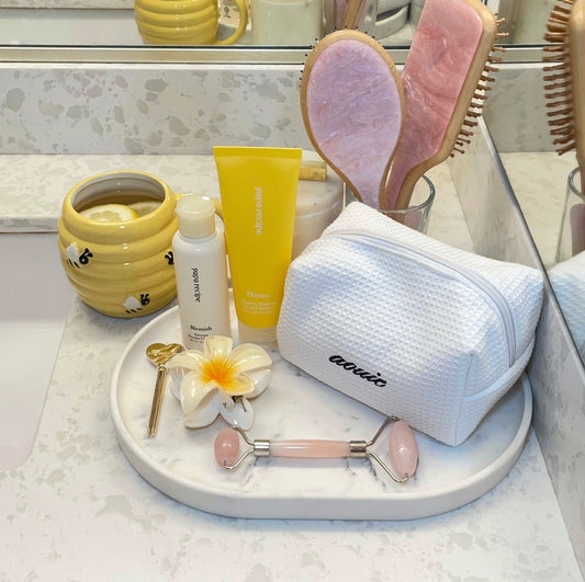 Blanc Waffle makeup bag